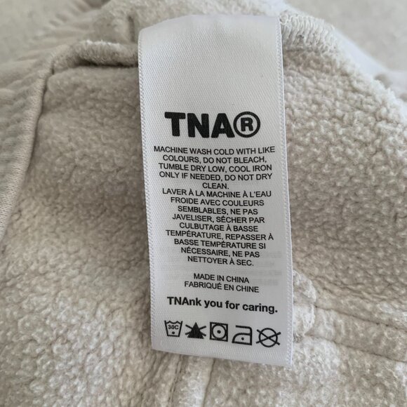 Aritzia Wide Leg Pants in Cream - Picture 5 of 5